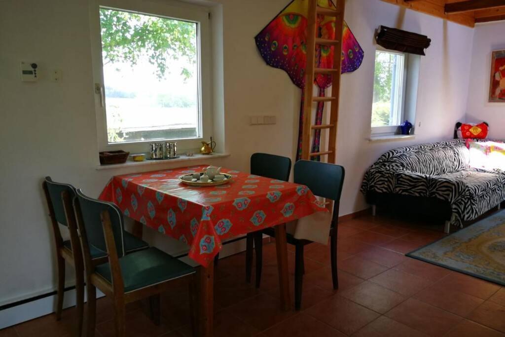 Charmantes Ferienhaeuschen Zwischen Muenchen Und Augsburg Ried  Extérieur photo